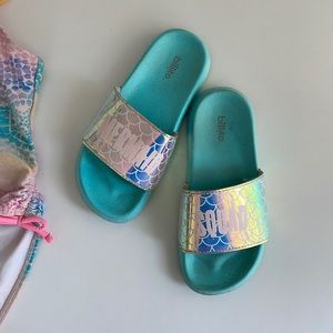 [ Mermaid Squad Slip On Sandals - Turquoise Iridescent Water Shoe ] size 1/2